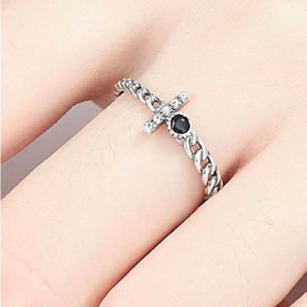 Chain Link CZ Adjustable Minimalist Ring - Picture 3 of 10